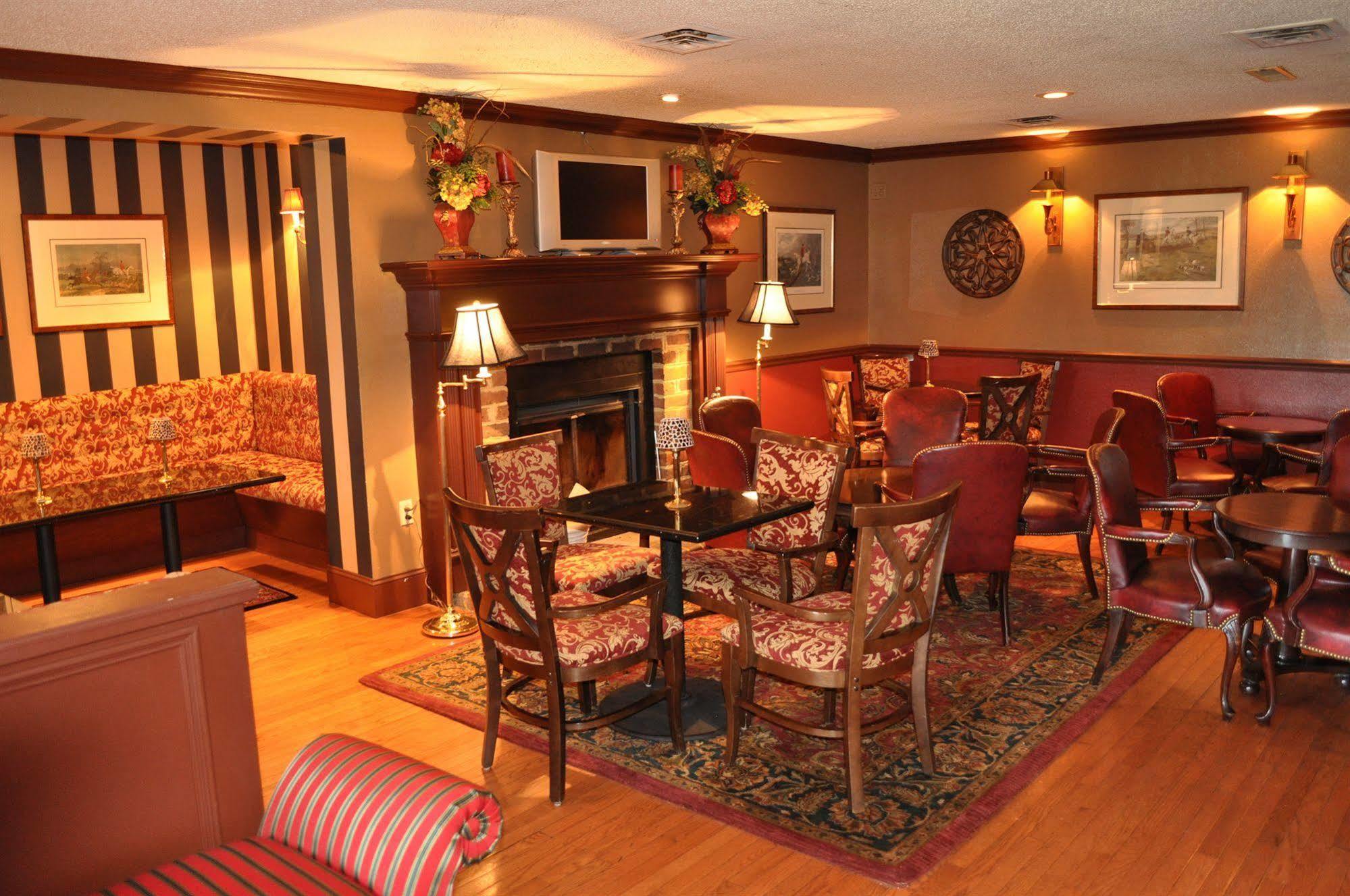 The Resort At Glade Springs Daniels Restaurant photo